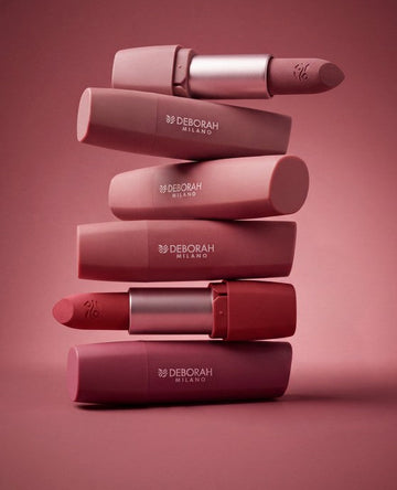 Milano Red Mat rossetto groupage 1024x768 1e12a169 1a44 4de0 b543 1fbade7017fb