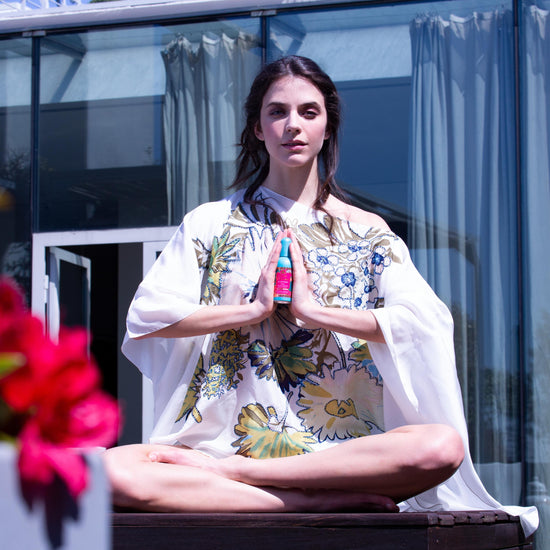 8008970043654_Ayurveda_EDT_model
