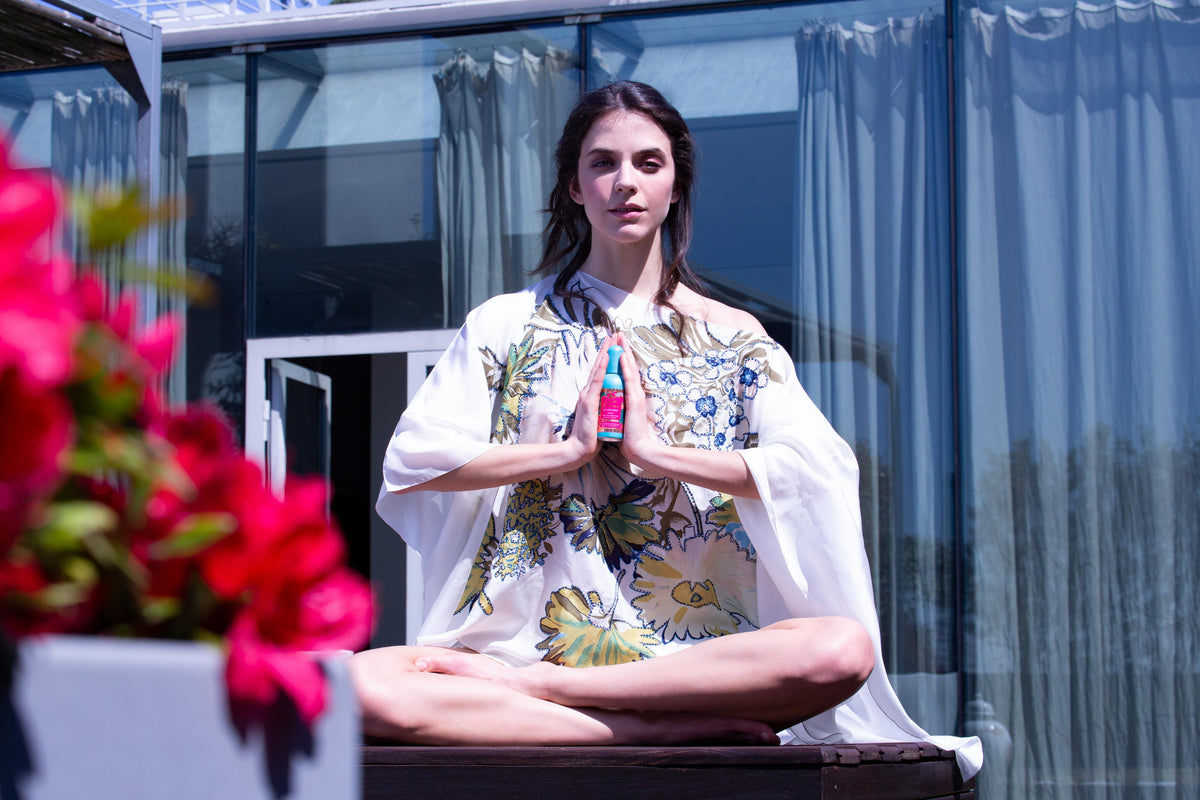 8008970043654_Ayurveda_EDT_model