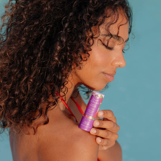 8008970063829_SunsetInHawaii_SolidPerfume_model_1