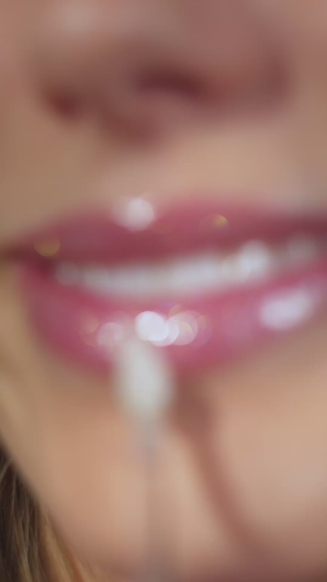 Con GLOSSY VIBES c’è una shade per ogni mood3